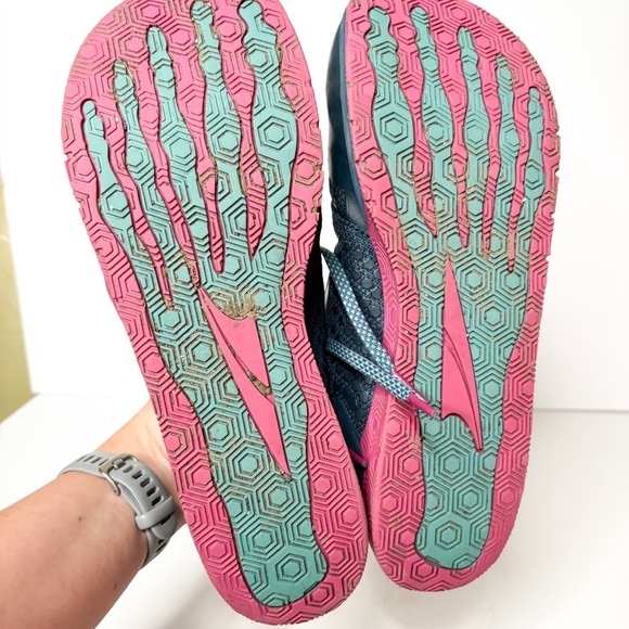 Altra Hiit Workout Lifting Zero Drop Women's Athletic Shoes Teal Pink Size 10.5 - Picture 4 of 5
